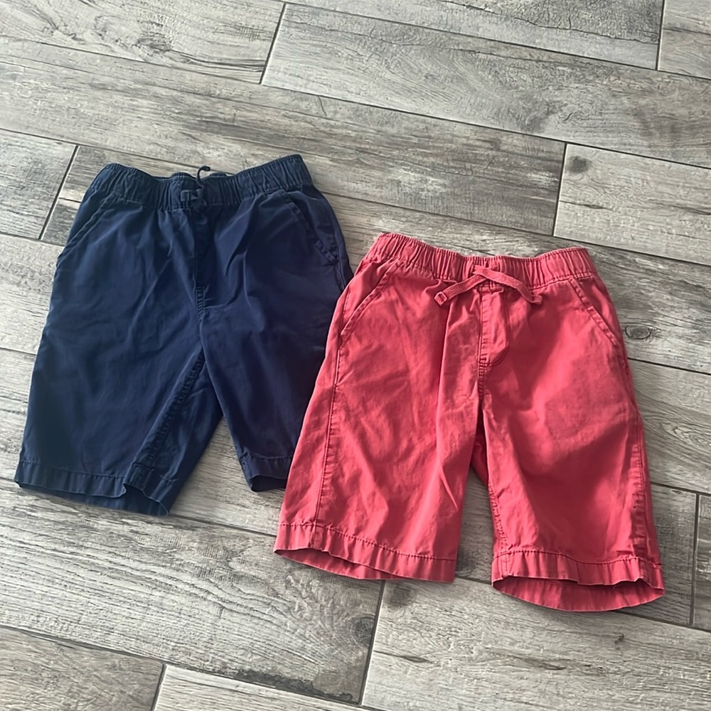 EUC bundle of 2 The Children’s Place shorts, sz 8